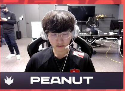 西甲半场：场上僵局暂未打破，皇家马略卡0-0奥萨苏纳