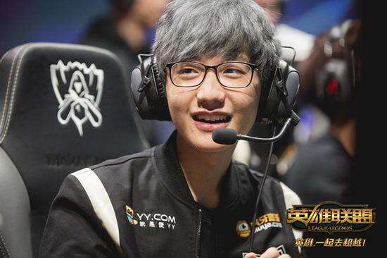 詹姆斯：生涯手感最热的比赛是07年东决G5，最后连砍25分